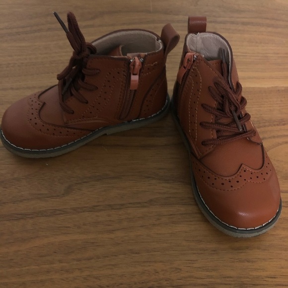 👧Girl or Boy Boots 👦 - Picture 2 of 7